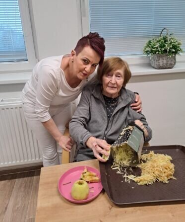 2ce3fc00-dbd1-49bc-8a1c-d34045cc62d7