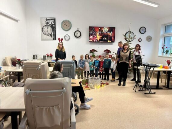 411511997_292629357112111_5178381323135676310_n