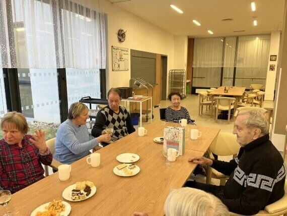 422702552_403222835506275_6985744229581576604_n