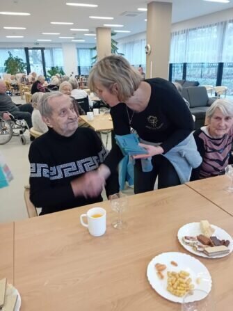 422806573_1423358615263679_4103354708103812475_n