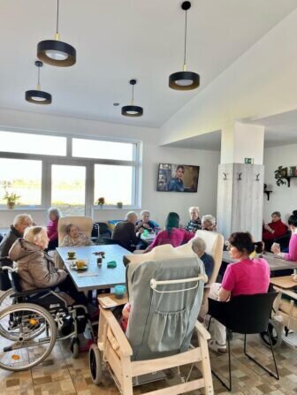 422867538_356340987169905_10209712101045070_n