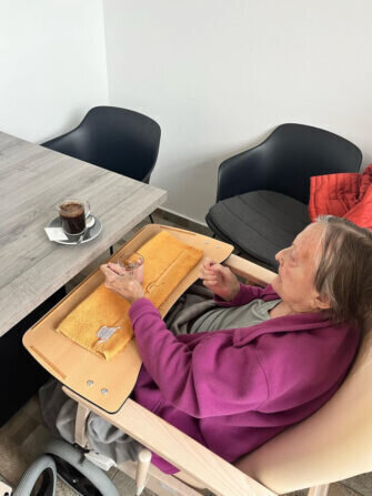 016C25BC-4D1D-4EEC-8FEC-33121511EBB4