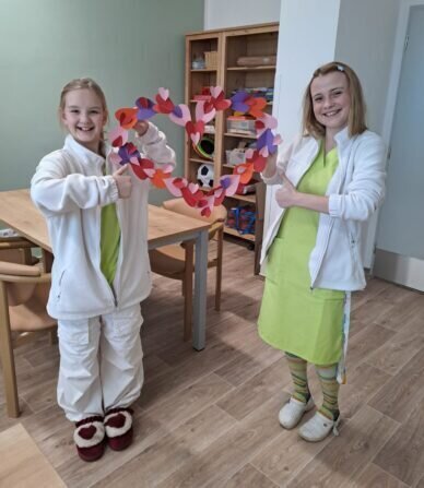 06ee6850-4fcc-49bd-95d3-c367e6fe8021