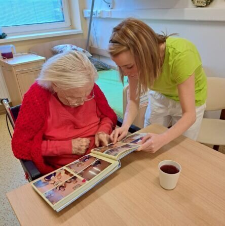 093f89d7-c13a-4abc-99b8-6c90b89c7304