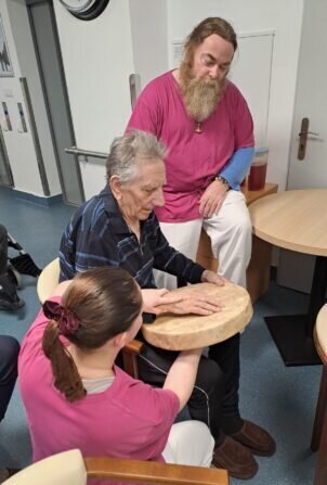 137762e9-eb0d-4cc3-826c-c1acf92ec30e