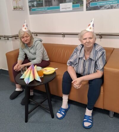 1f4b99fb-6b1b-490c-89dc-915228a073c7