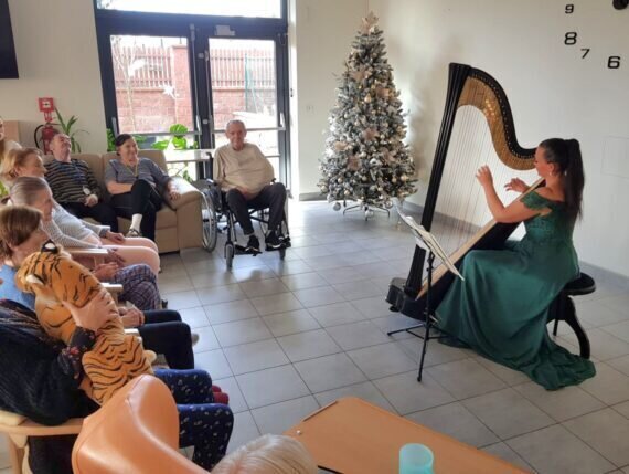 417436501_370404375702557_4082286957618454567_n