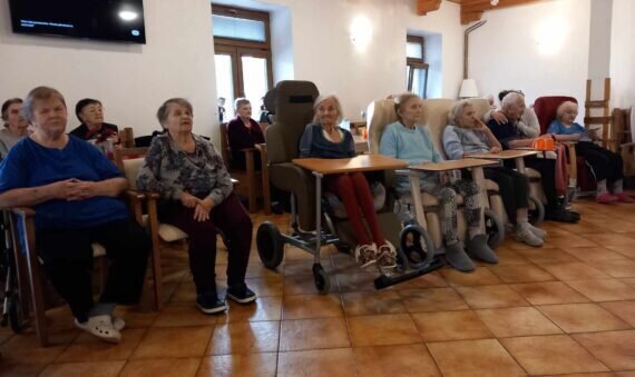 426197809_1092051325173340_2823556808352404636_n