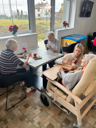 494ED604-4CC4-4DEC-82D3-E78EA37287DC