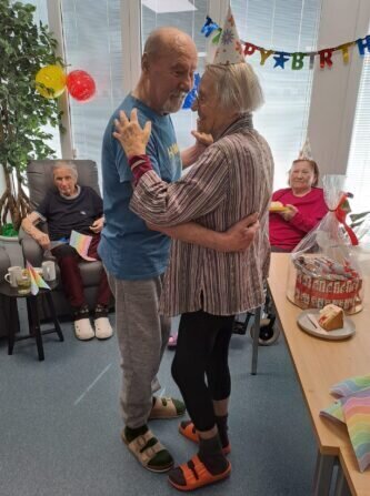 bd6bdd8d-01c2-49f0-be49-0647f44ddb6a