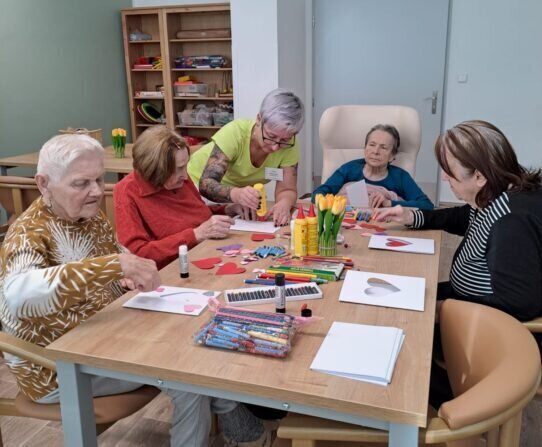 e6e47985-a135-4bce-9328-6b49bf25d067