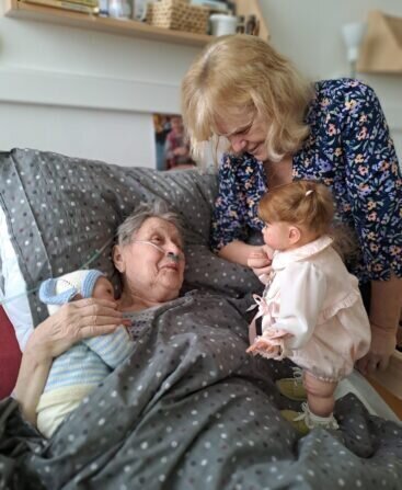 0cc3c63b-ab00-47ac-a4ff-1037de374299