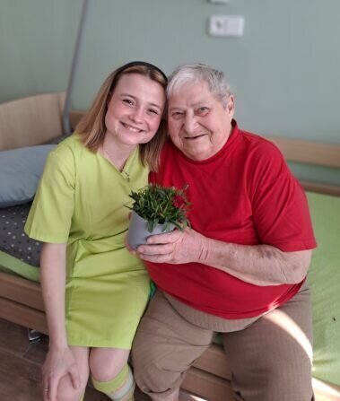 1c80bd3a-5753-4fed-9d21-f949c29a6c1b