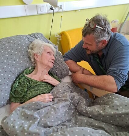 4d80f7ab-b8e7-4b4b-8d19-8dde8ed16aed