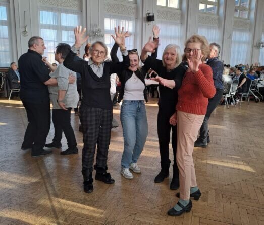 8f346a0b-c699-4174-98c6-51cbe6f01059