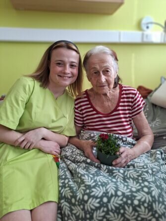 cfe63061-bf83-4363-b513-9fbf68db1853