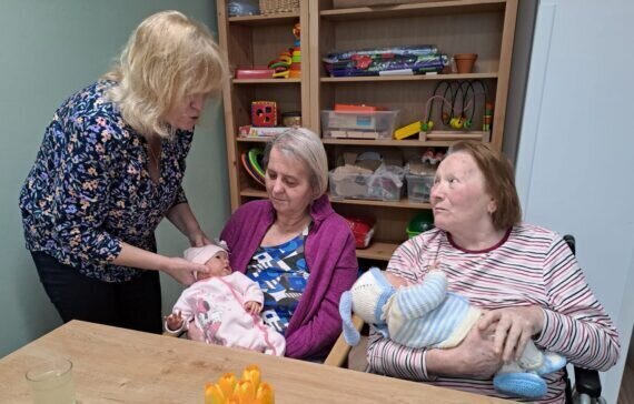 d04284c0-3772-443f-86e5-479efc795b81