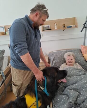 ffabd38e-d5ed-4d5f-9487-2e8e03d63d81