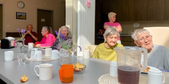 1148C2E8-64EE-44EE-9AED-F0EB9719FA12