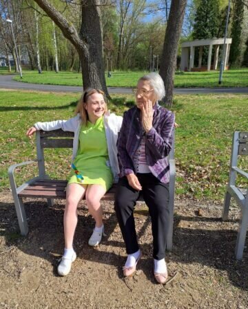 3e21e979-347a-45e4-b057-0c40833a1fa2