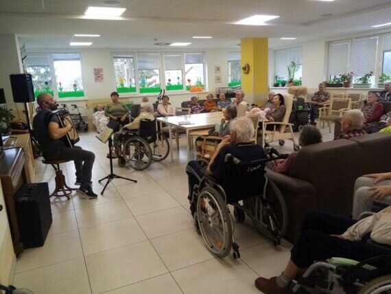 420199768_823704689796567_318220264809280879_n