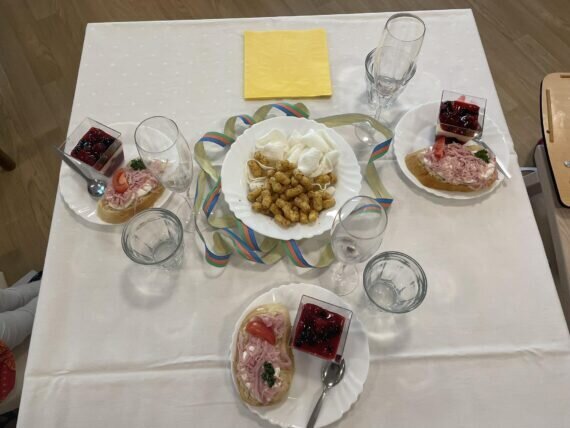 437226610_1654223645323169_6223084292085600284_n