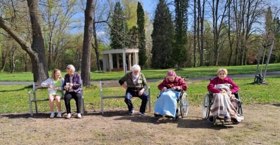 4daf6fb9-9225-4747-b891-67b75f44c8f0