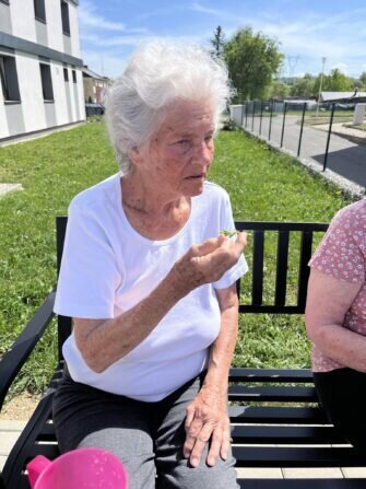 4eeba6a8-2e5b-406b-8b4d-e5af292bac96