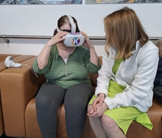 990c8d67-25fa-4e88-9bb3-ec11c1d21cab