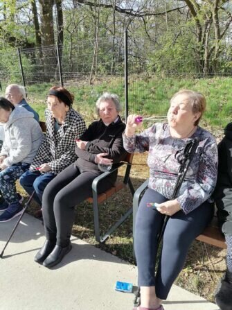 99c63d59-d870-496e-994b-e092a456bc77