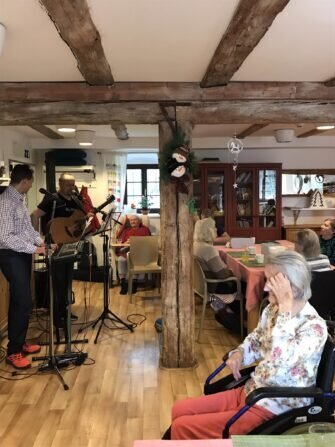 received_781981517242590