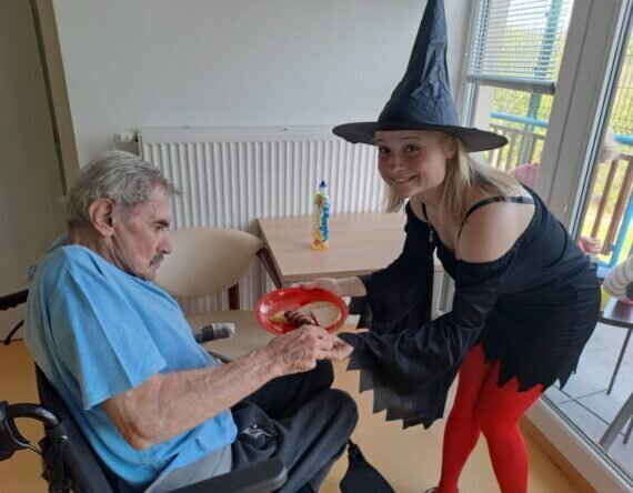 274d3cdb-4739-4950-921f-28ca8b0e8361