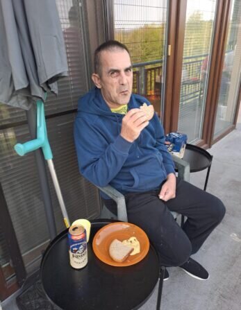 93e8d27f-be25-4415-8561-e2ab03564fac