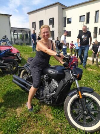 Messenger_creation_831b93bb-e86a-427f-a09a-abee5e0ff9a1