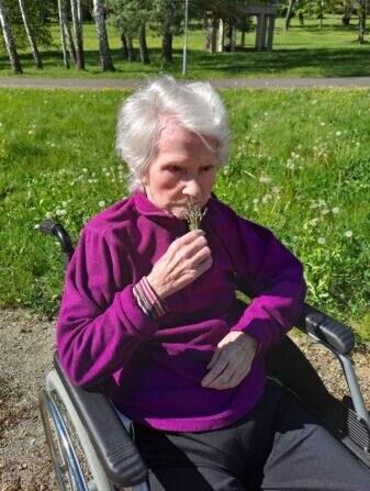 ed447bcc-1e52-4f1a-ad2d-133fc26d9cc4