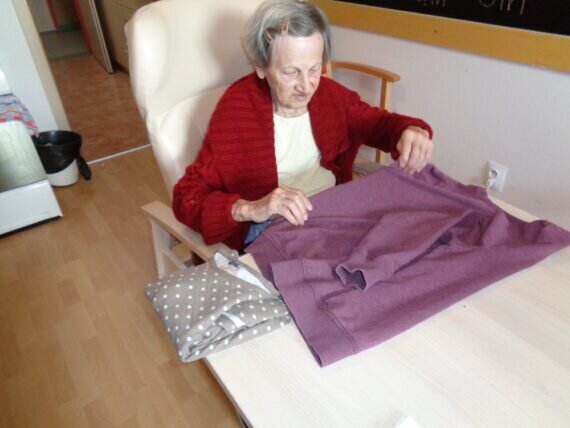 skládáme a pomáháme5