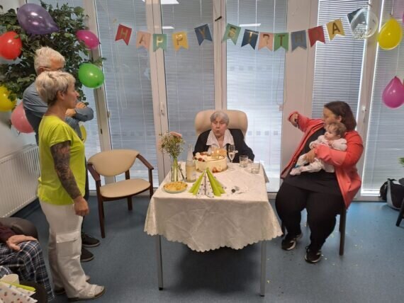 2ddc742e-fdc5-4431-a10e-9da0e423450f