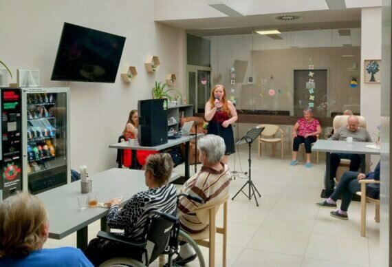 568A7E49-62B4-46B5-B239-C73225905A03