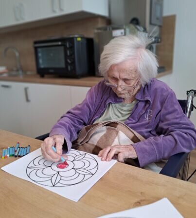 5df32469-900c-42d8-aefd-a37c530fa8a5