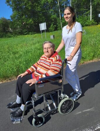 60bb319b-7560-4aa3-9dcd-717b17affc30