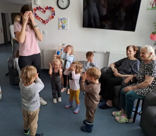 a75d095a-c272-4488-8757-32b265841e2e