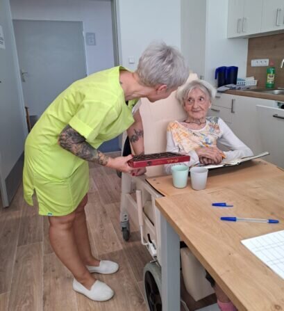 b76e0ea3-2627-4dfc-b11b-4563fbaa619e