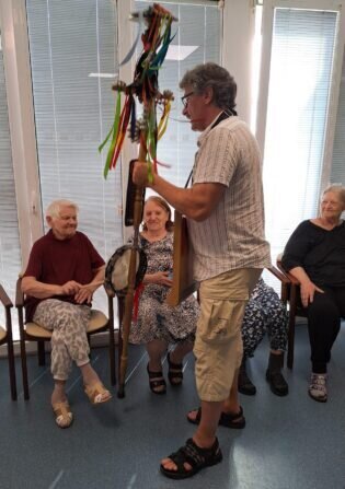 200148cc-273f-4f9e-859d-d2e9ba9bd6ae