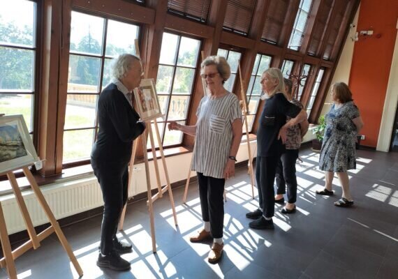 7303b171-a2bb-4a22-8511-d4821e1c302d