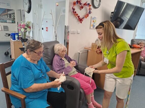 ba737761-23b4-40dd-bc6f-34eff1f2bc1f