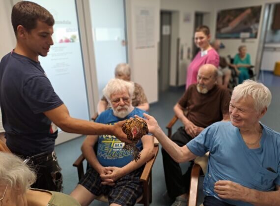 f2757b70-0aa8-4feb-9928-223bad44ae63