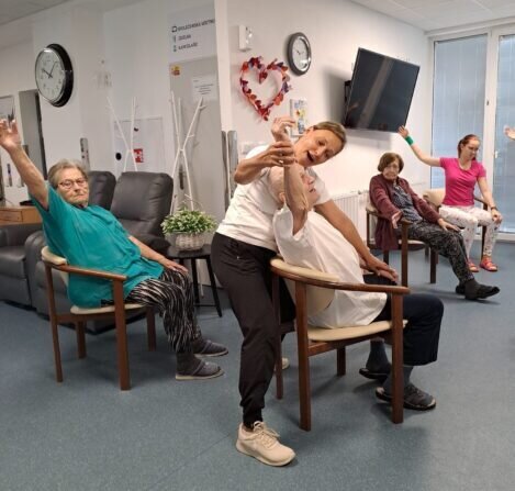 10ad3e95-bcd8-4fa4-8064-281dbc580ef9