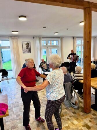 461139478_2009511356135088_7116825807182568828_n