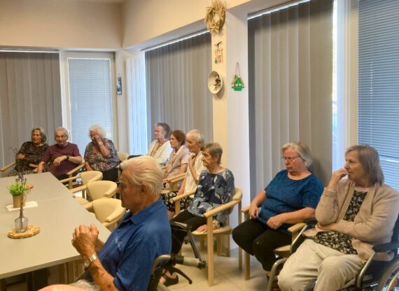 D5D818C7-CCE0-4E01-942B-8AFCC2BBA72B