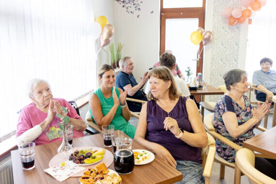 FOTO0121-Enhanced-NR